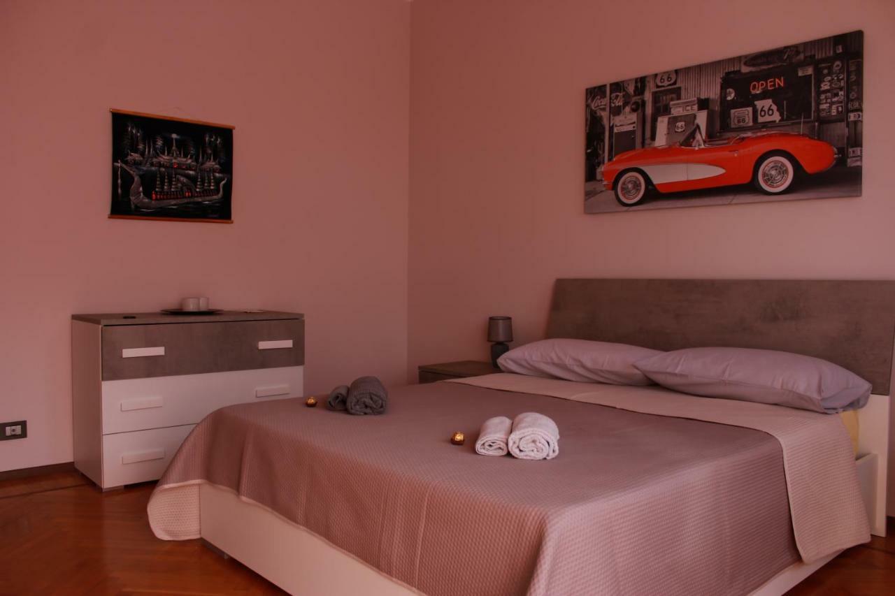Giolitti Luxury Apartment Кунео Экстерьер фото
