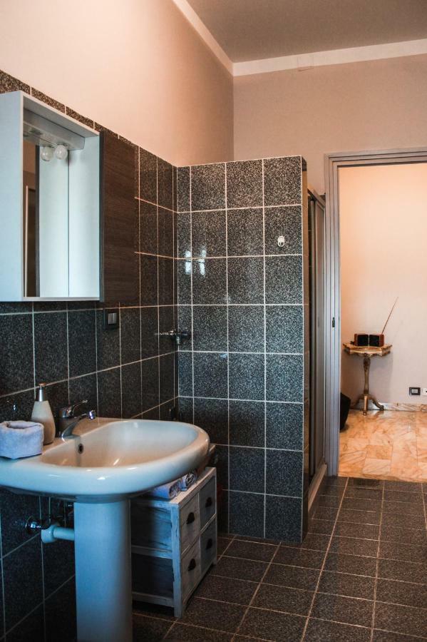 Giolitti Luxury Apartment Кунео Экстерьер фото